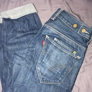 Men’s Levi 511’s